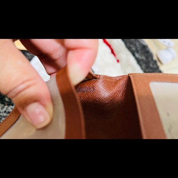 ❌❌SOLD ❌❌Louis Vuitton Monogram card Holder - Picture 4 of 5